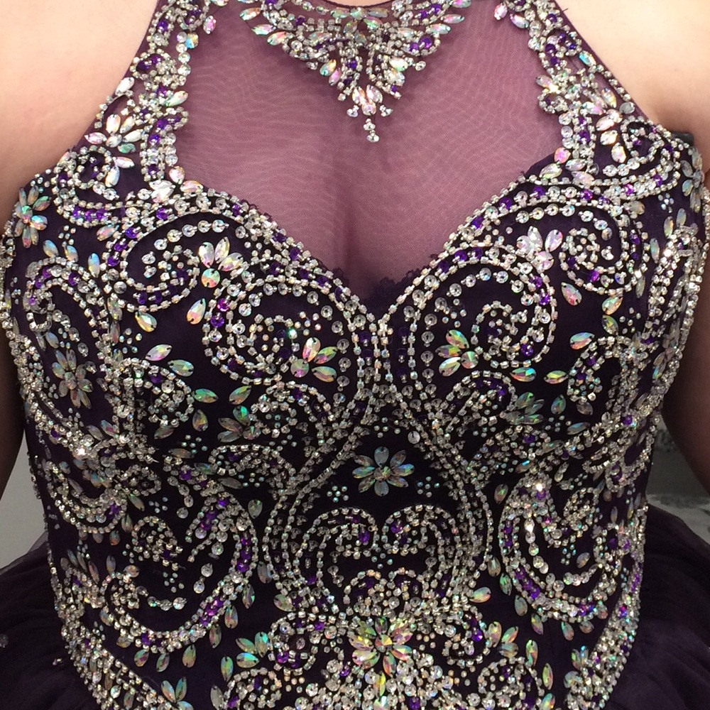 Beautiful Grad or Prom Dress - Picture 4 of 5